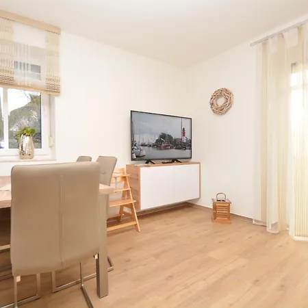 Watthof 11 Apartment *
